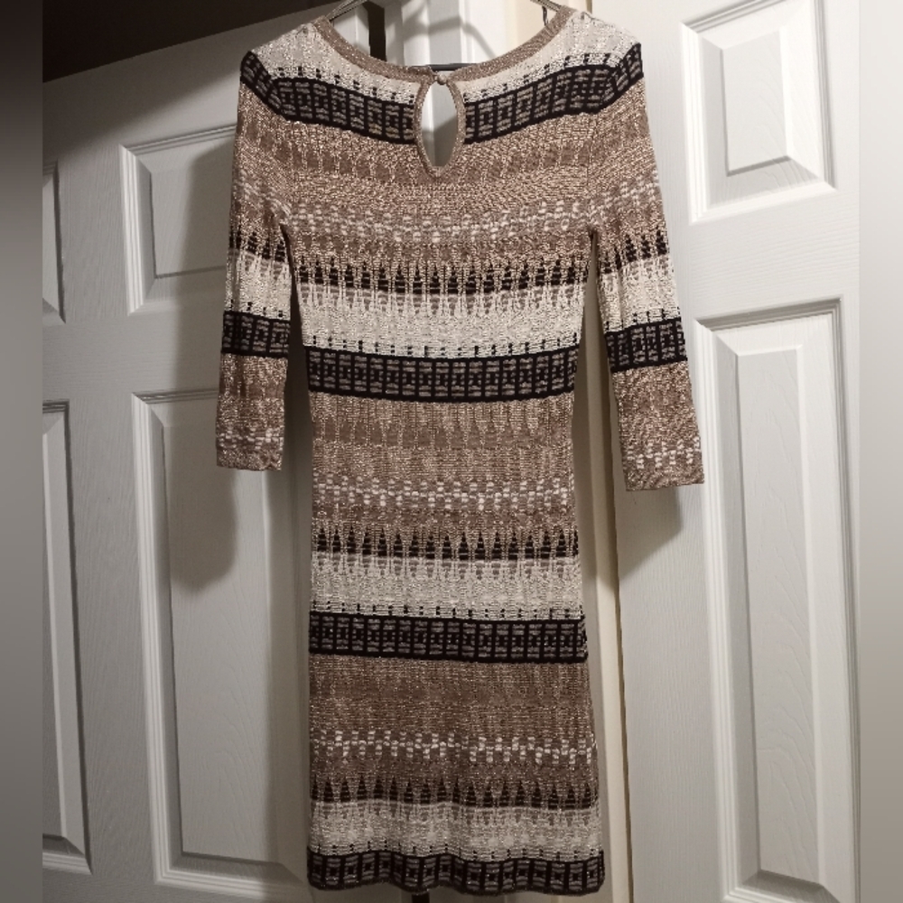 GUESS Dress - Picture 2 of 6